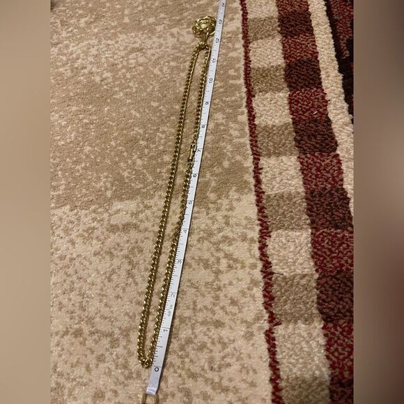 Vintage Givenchy Floral Emblem Pendant Necklace – Gold-Tone, 24” - Picture 4 of 4